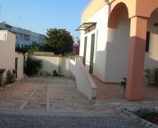 Italy Apulia Carpignano Salentino vacation rental compare prices direct by owner 13827315