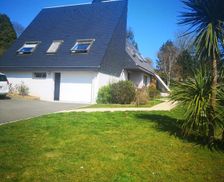 France Brittany Hôpital-Camfrout vacation rental compare prices direct by owner 13000375