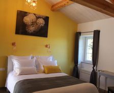 France Languedoc-Roussillon Saint-Julien-de-Peyrolas vacation rental compare prices direct by owner 14300510