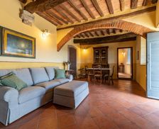 Italy Tuscany Monti di Sotto vacation rental compare prices direct by owner 18742626