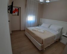 Italy Calabria Pellaro vacation rental compare prices direct by owner 13707142