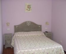 Italy Liguria Beverino vacation rental compare prices direct by owner 14250079