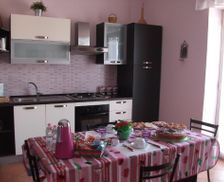 Italy Sicily Nicolosi vacation rental compare prices direct by owner 14489447