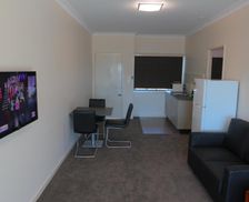 Australia Queensland Blackwater vacation rental compare prices direct by owner 14001657