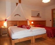Italy Trentino Alto Adige Cavalese vacation rental compare prices direct by owner 17833370