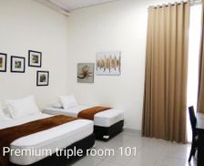 Indonesia Central Java Purwokerto vacation rental compare prices direct by owner 15057735