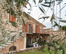 Italy Veneto Bardolino vacation rental compare prices direct by owner 13936785