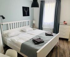 Hungary Komarom-Esztergom Kesztölc vacation rental compare prices direct by owner 13981012