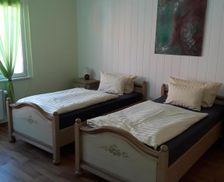 Germany Mecklenburg-Pomerania Leezen vacation rental compare prices direct by owner 28844111