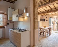 Italy Umbria Montone vacation rental compare prices direct by owner 13815423