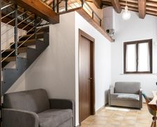 Italy Marche Recanati vacation rental compare prices direct by owner 13629522