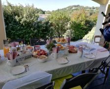France Languedoc-Roussillon Rochefort-du-Gard vacation rental compare prices direct by owner 15339240