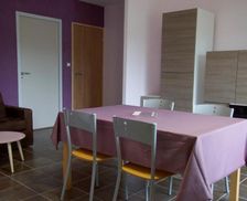 France Burgundy Châtillon-en-Bazois vacation rental compare prices direct by owner 12983962