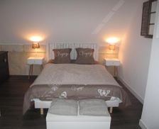 France Picardy Berneuil-sur-Aisne vacation rental compare prices direct by owner 14147480
