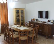 Romania Arges Brăduleţ vacation rental compare prices direct by owner 13603716