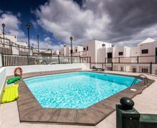 Spain Lanzarote Puerto del Carmen vacation rental compare prices direct by owner 14556975