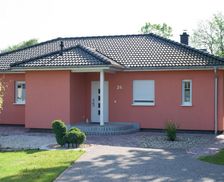 Germany Mecklenburg-Pomerania Zingst vacation rental compare prices direct by owner 18691326