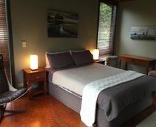 New Zealand Auckland Region Piha vacation rental compare prices direct by owner 13960229