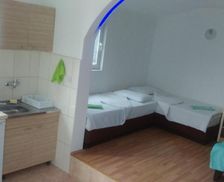 Republic of North Macedonia  Trpejca vacation rental compare prices direct by owner 13663888