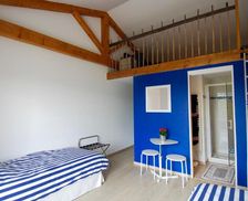 France Rhône-Alps Bessenay vacation rental compare prices direct by owner 13692492