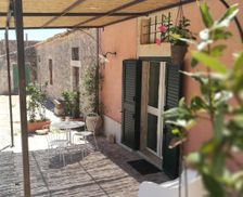 Italy Sicily Pozzallo vacation rental compare prices direct by owner 16408992