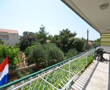 Croatia Sibenik-Knin County Brodarica vacation rental compare prices direct by owner 24773170