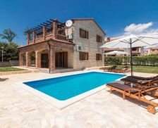 Croatia Istria Svetvinčenat vacation rental compare prices direct by owner 14559789