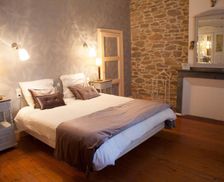 France Languedoc-Roussillon Saint-Frichoux vacation rental compare prices direct by owner 16414328