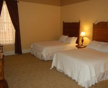 United States New Mexico Las Vegas vacation rental compare prices direct by owner 12694102