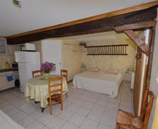 France Centre Moulins-sur-Céphons vacation rental compare prices direct by owner 12990812