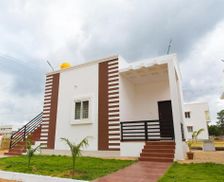 India Tamil Nadu Kuttālam vacation rental compare prices direct by owner 26057283