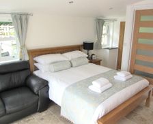 United Kingdom  Amroth vacation rental compare prices direct by owner 13882853