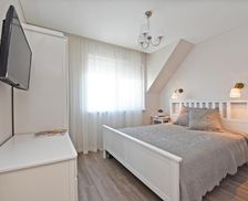 Lithuania Klaipeda county Karklė vacation rental compare prices direct by owner 13828742