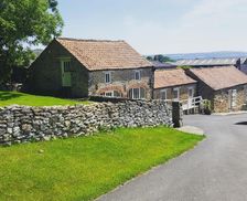 United Kingdom North Yorkshire Allerston vacation rental compare prices direct by owner 18150881