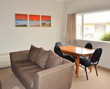 New Zealand Southland Gore vacation rental compare prices direct by owner 18937131