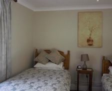 United Kingdom Wales Llanedy vacation rental compare prices direct by owner 14274490