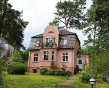 Germany Brandenburg Fürstenberg vacation rental compare prices direct by owner 13989816