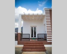 India Tamil Nadu Kuttālam vacation rental compare prices direct by owner 26058540