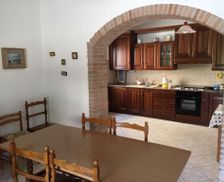 Italy Umbria Gualdo Tadino vacation rental compare prices direct by owner 6904621