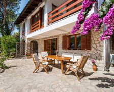 Croatia Lošinj Island Cunski vacation rental compare prices direct by owner 18741833
