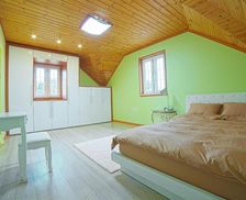 South Korea Gyeongsangnam-do Namhae vacation rental compare prices direct by owner 13918903