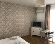 Hungary Pest Budapest vacation rental compare prices direct by owner 15810178