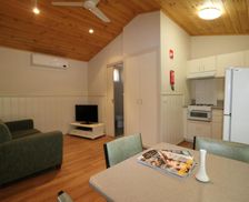 Australia Victoria Ballarat vacation rental compare prices direct by owner 13771464