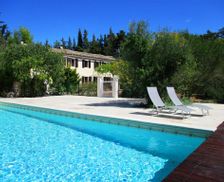 France Languedoc-Roussillon Uzès vacation rental compare prices direct by owner 26757715