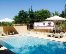 France Provence-Alpes-Côte d'Azur Barbentane vacation rental compare prices direct by owner 13119230