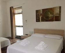 Italy Sicily Portopalo vacation rental compare prices direct by owner 18560219