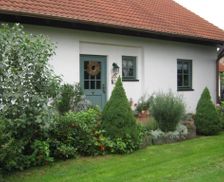 Germany Saxony Doberschütz vacation rental compare prices direct by owner 13695439