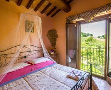 Italy Marche Colmurano vacation rental compare prices direct by owner 13701075