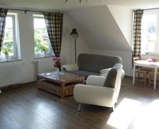 Germany Mecklenburg-Pomerania Zarrentin vacation rental compare prices direct by owner 15720227