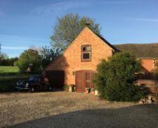 United Kingdom Warwickshire Stratford-upon-Avon vacation rental compare prices direct by owner 19537998